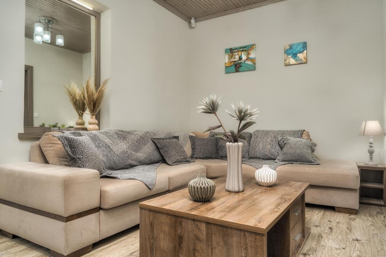 Little Gem Apartment Закинтос Екстериор снимка